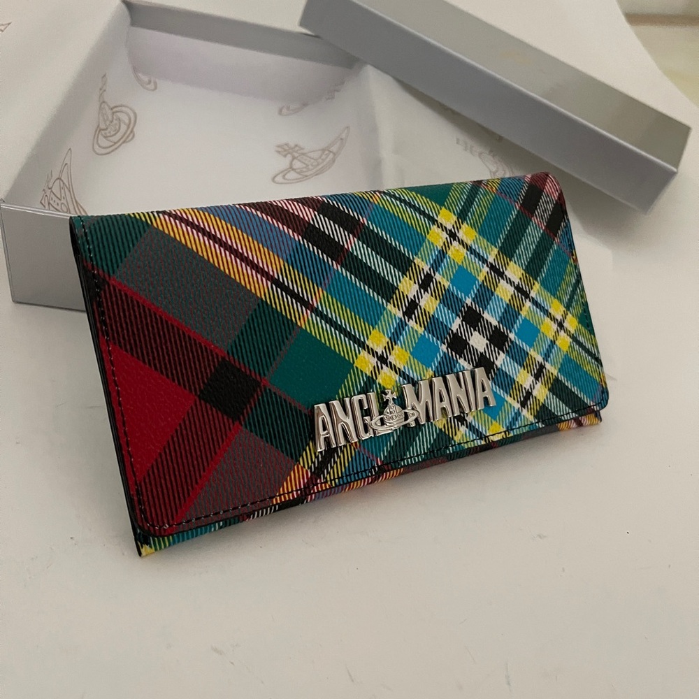 Vivienne Westwood SHUKA TARTAN PHONE CASE WITH FLAP - BRAND NEW NEVER USE 2012
